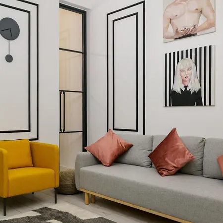 Jolie Loli Apartment