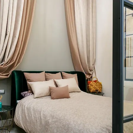 Jolie Loli Apartment